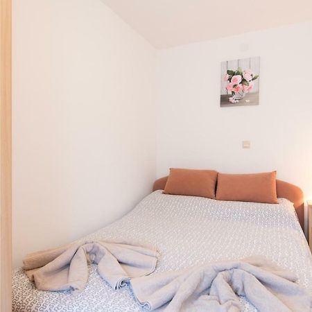 ורבניק Apartment Adrijana מראה חיצוני תמונה