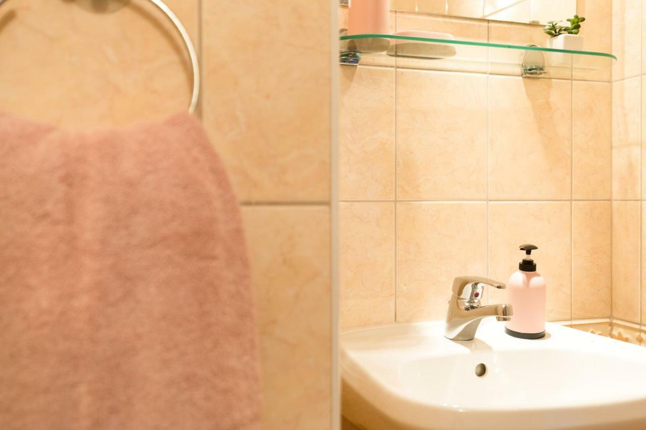 ורבניק Apartment Adrijana מראה חיצוני תמונה