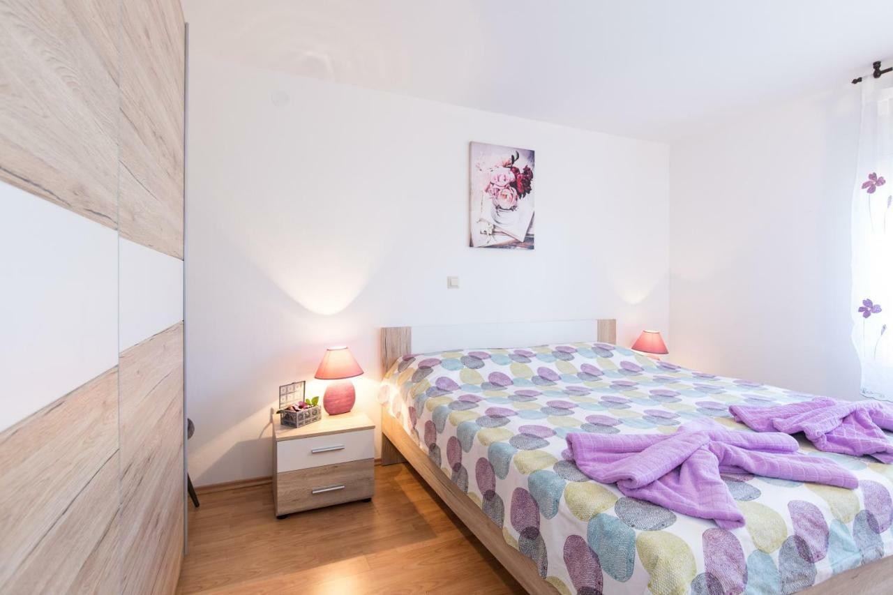 ורבניק Apartment Adrijana מראה חיצוני תמונה